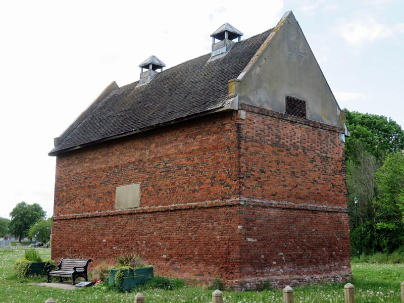 Clifton Vollage Dovecote